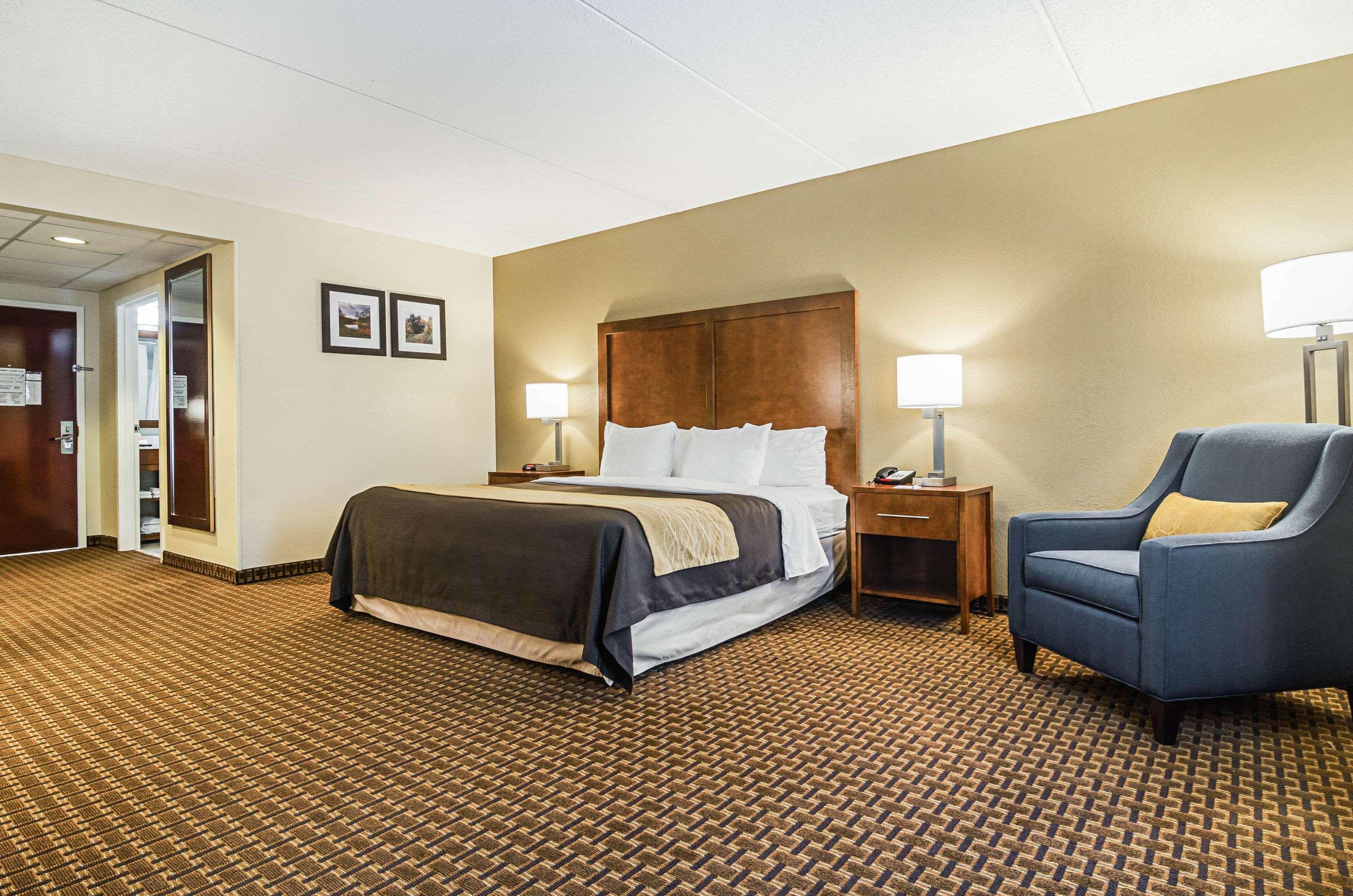 Comfort & South Hotel 2*